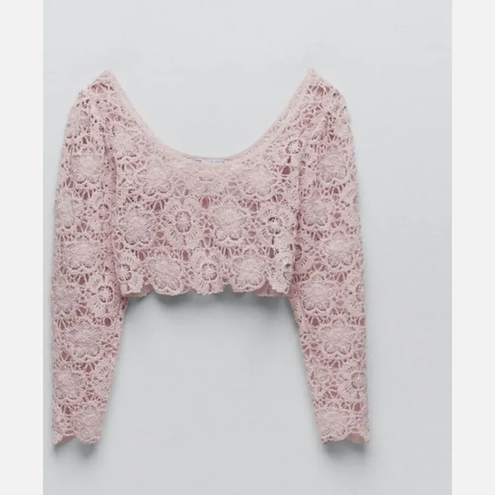 Zara full sleeves crochet knit crop top